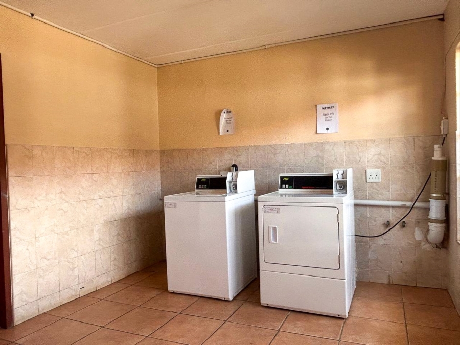 1 Bedroom Property for Sale in Die Bult North West